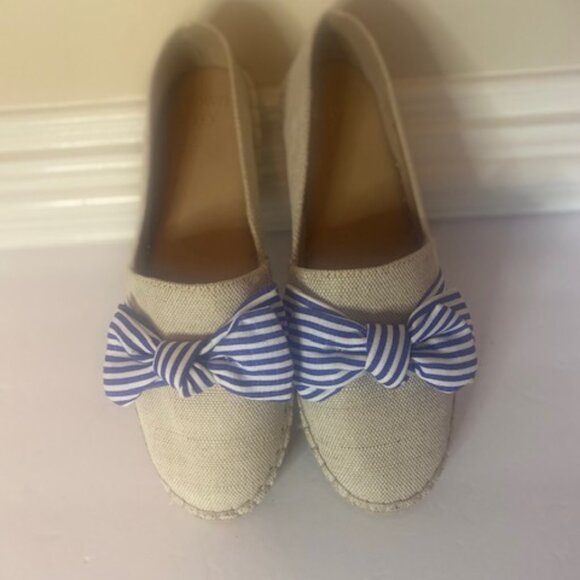 Crown & Ivy Women's Fiona Bow Espadrille Flats Shoes,  Size 8M - Picture 7 of 7